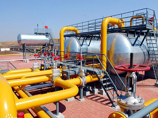 ���̰���